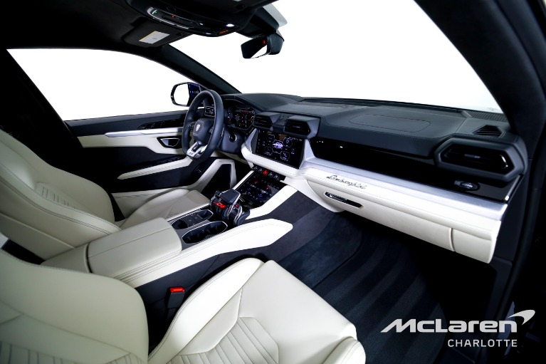 Used-2026-Lamborghini-Urus-SE