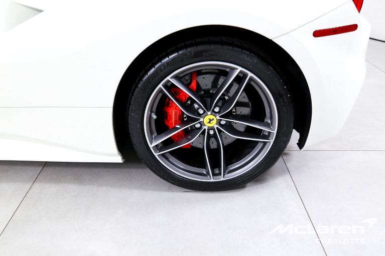 Used-2019-Ferrari-488-Spider