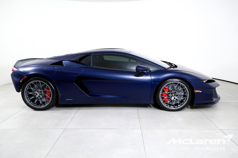 Used-2026-Lamborghini-Temerario