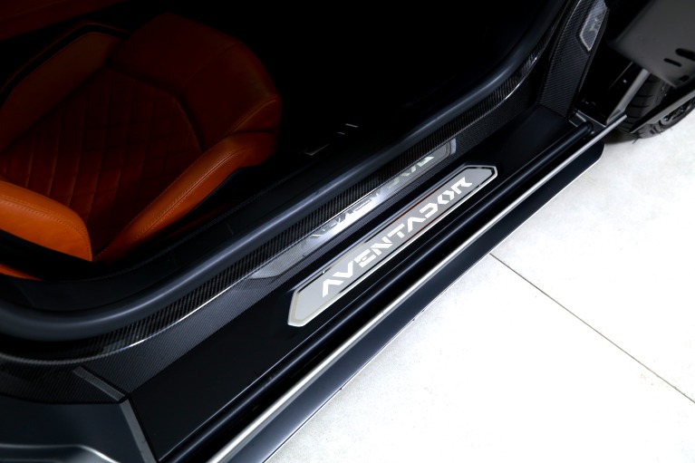 Used-2018-Lamborghini-Aventador-LP-740-4-S