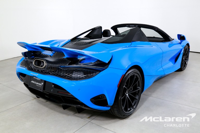 New-2027-McLaren-750S-Spider
