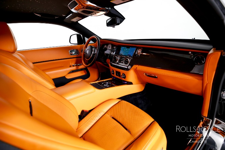 Used-2021-Rolls-Royce-Wraith-Black-Badge