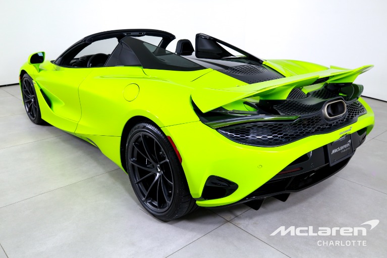 New-2027-McLaren-750S-Spider