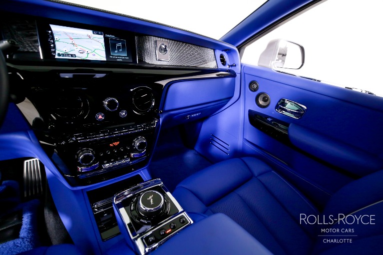 Used-2024-Rolls-Royce-Phantom
