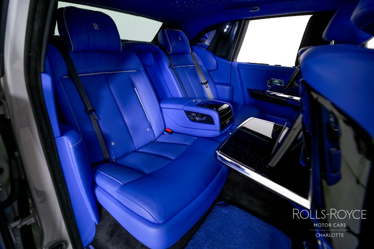 Used-2024-Rolls-Royce-Phantom