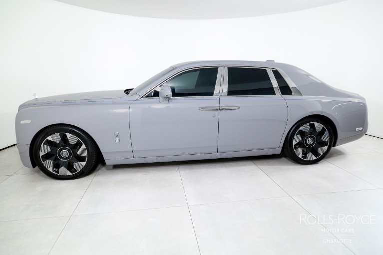 Used-2024-Rolls-Royce-Phantom