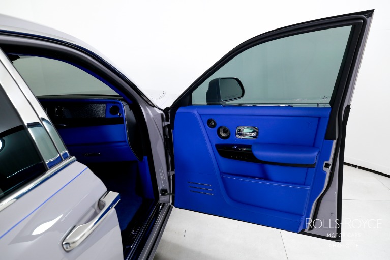 Used-2024-Rolls-Royce-Phantom