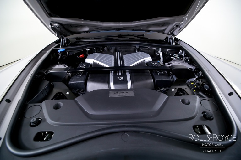 Used-2024-Rolls-Royce-Phantom