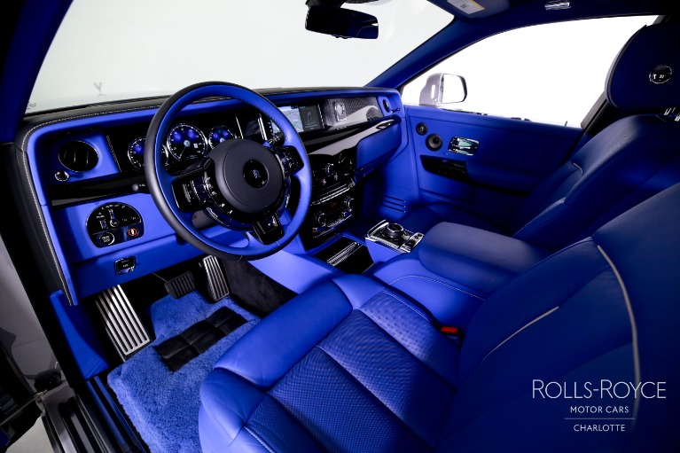 Used-2024-Rolls-Royce-Phantom