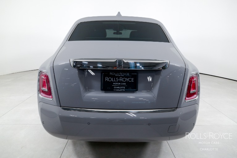Used-2024-Rolls-Royce-Phantom
