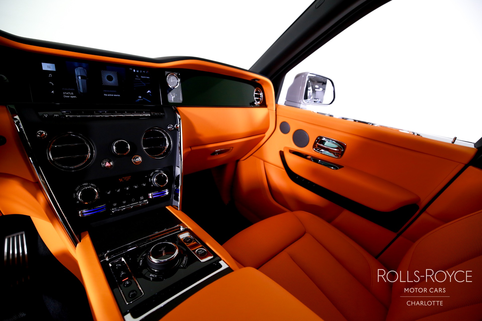 New 2027 Rolls-Royce Cullinan  | Charlotte, NC