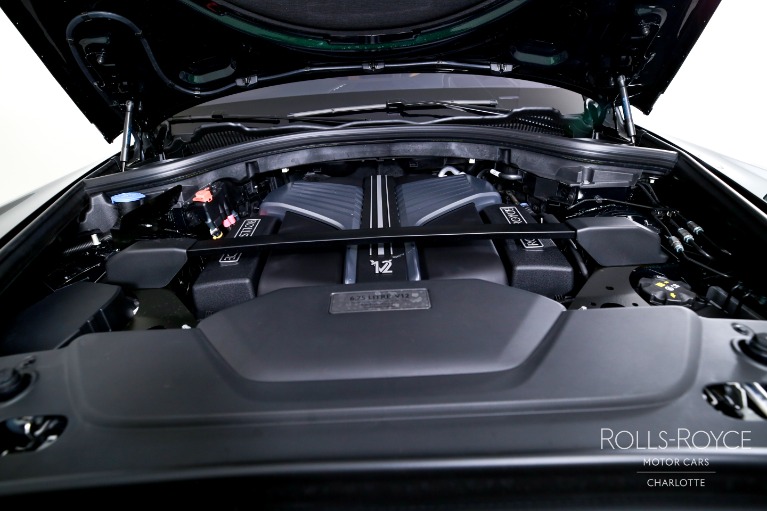 New-2027-Rolls-Royce-Black-Badge-Cullinan