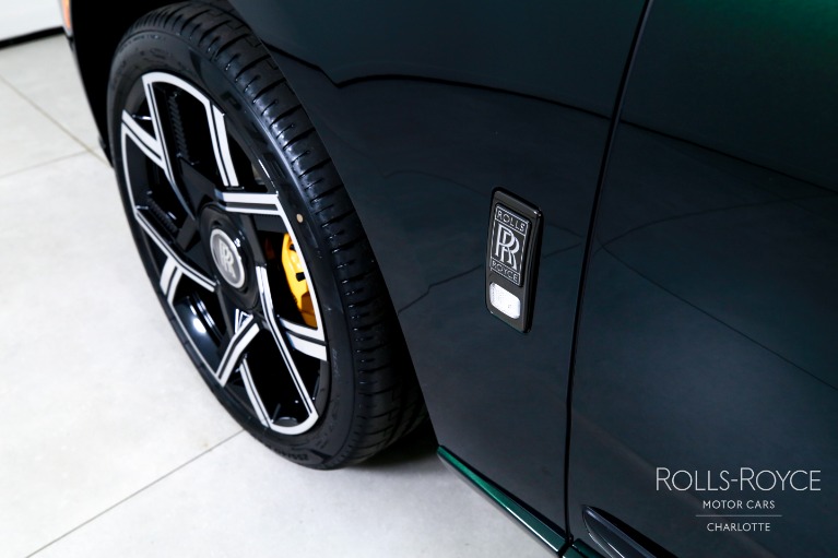 New-2027-Rolls-Royce-Black-Badge-Cullinan