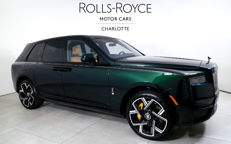 New-2027-Rolls-Royce-Black-Badge-Cullinan