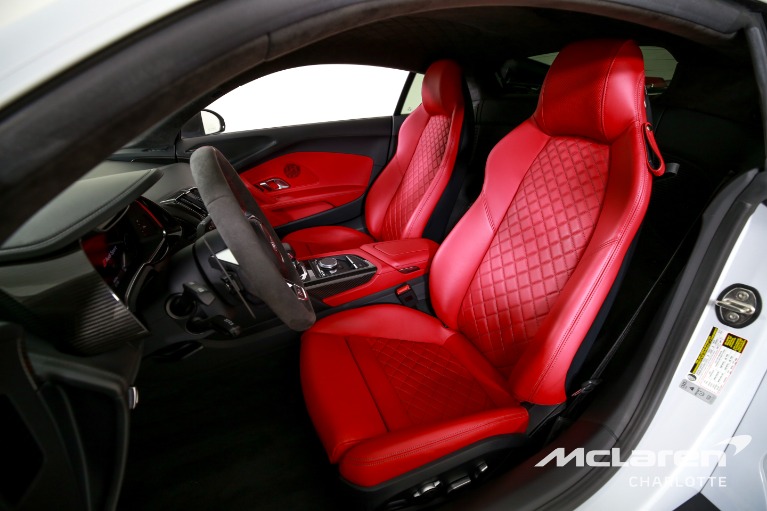Used-2021-Audi-R8-52-quattro-V10-performance