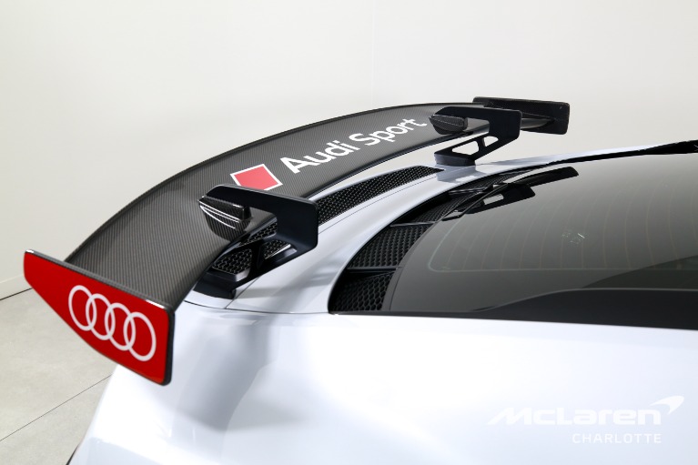 Used-2021-Audi-R8-52-quattro-V10-performance