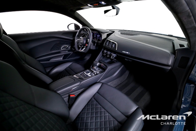 Used-2023-Audi-R8-52-quattro-V10-performance
