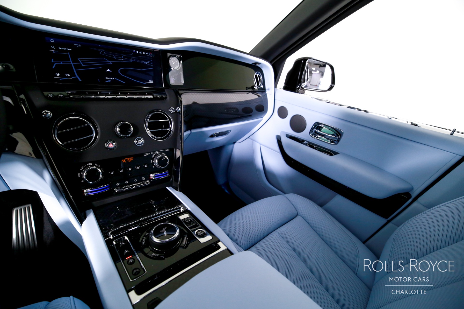 New 2027 Rolls-Royce Black Badge Cullinan  | Charlotte, NC