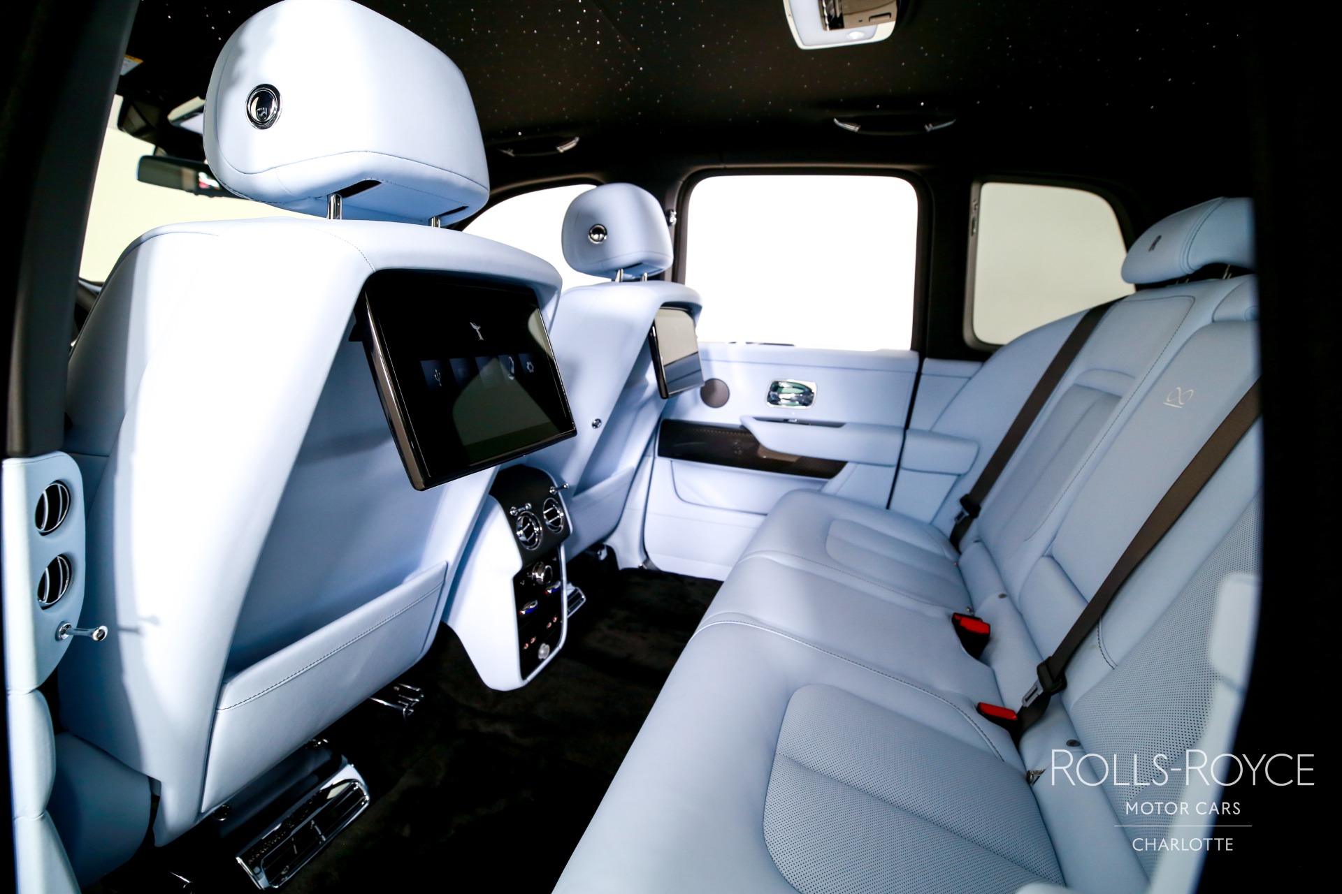 New 2027 Rolls-Royce Black Badge Cullinan  | Charlotte, NC