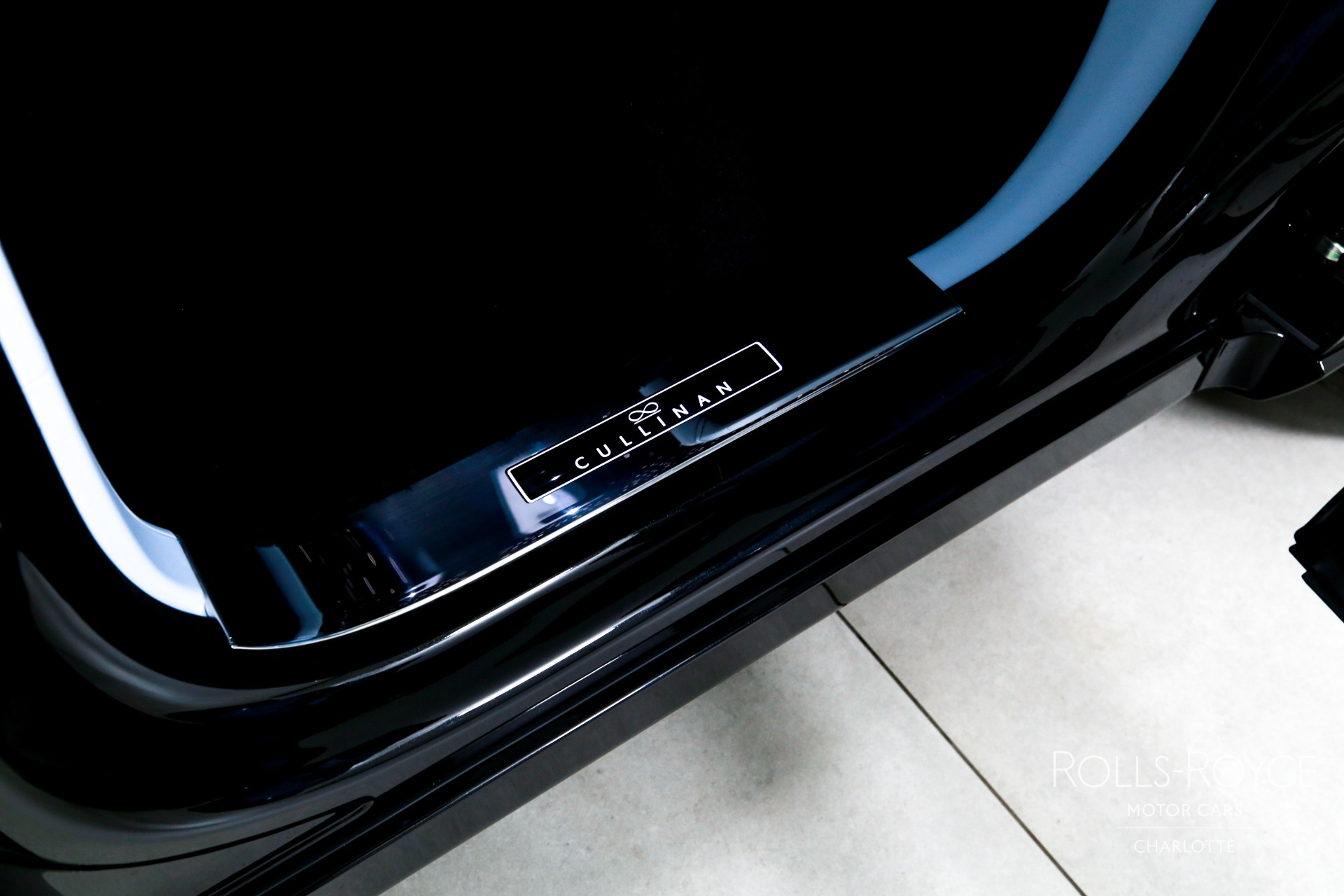 New 2027 Rolls-Royce Black Badge Cullinan  | Charlotte, NC