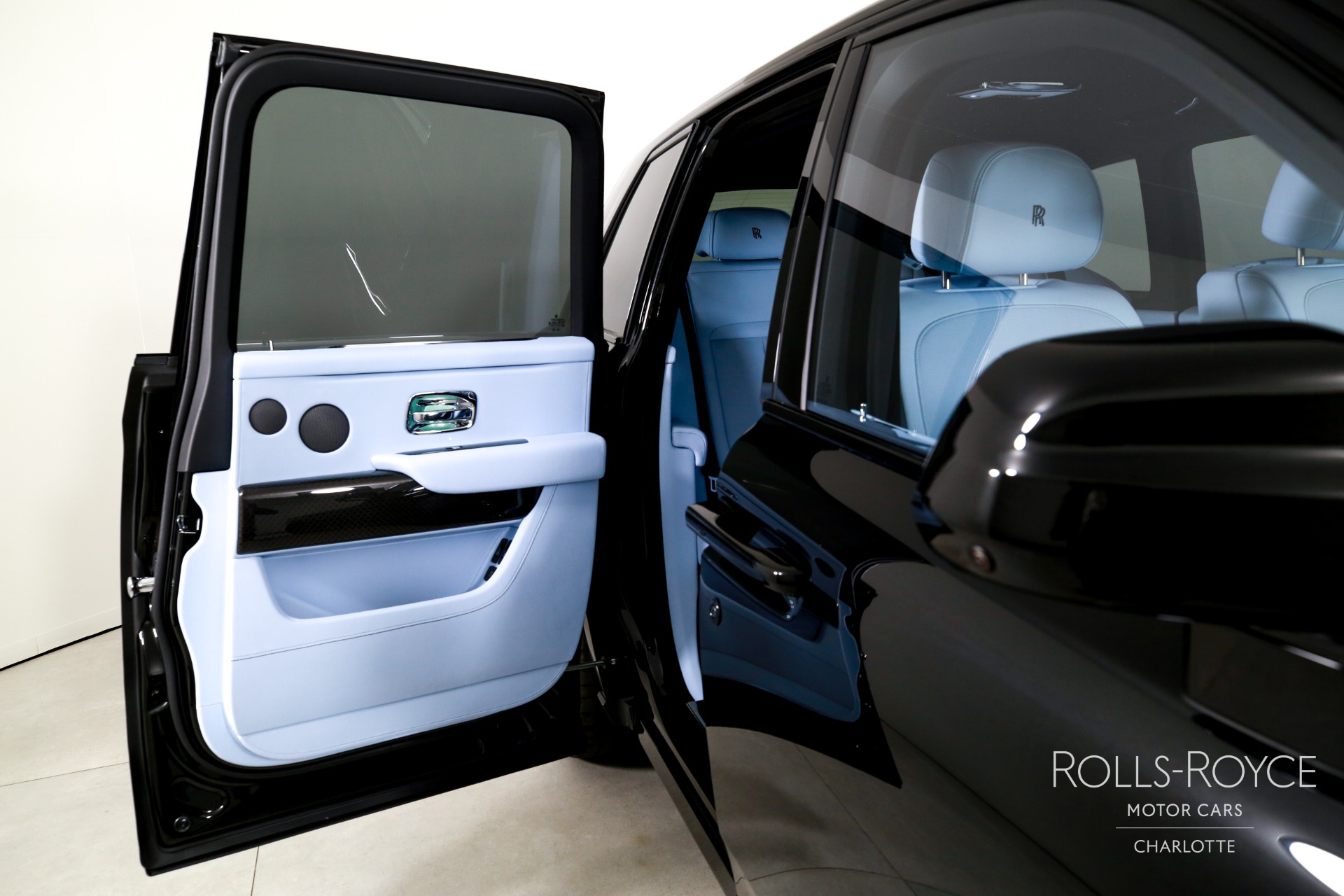 New 2027 Rolls-Royce Black Badge Cullinan  | Charlotte, NC