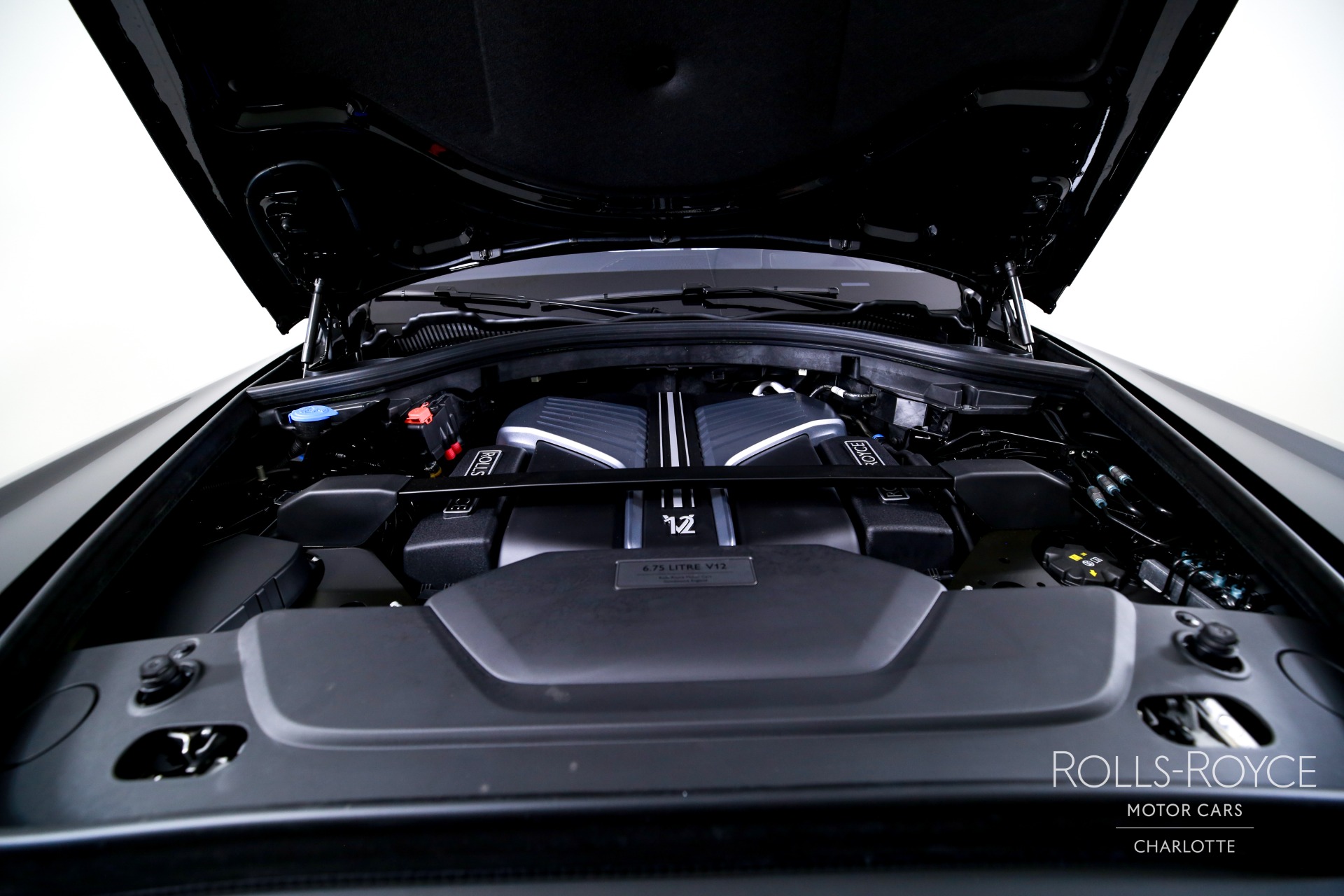New 2027 Rolls-Royce Black Badge Cullinan  | Charlotte, NC