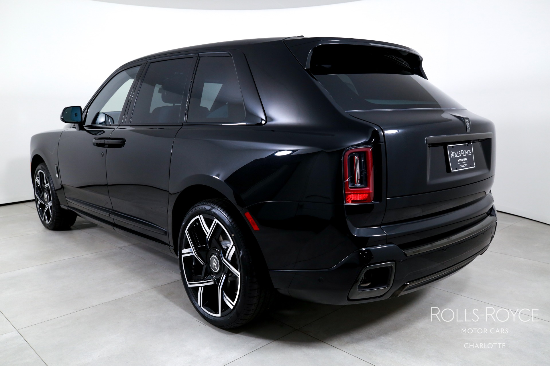 New 2027 Rolls-Royce Black Badge Cullinan  | Charlotte, NC