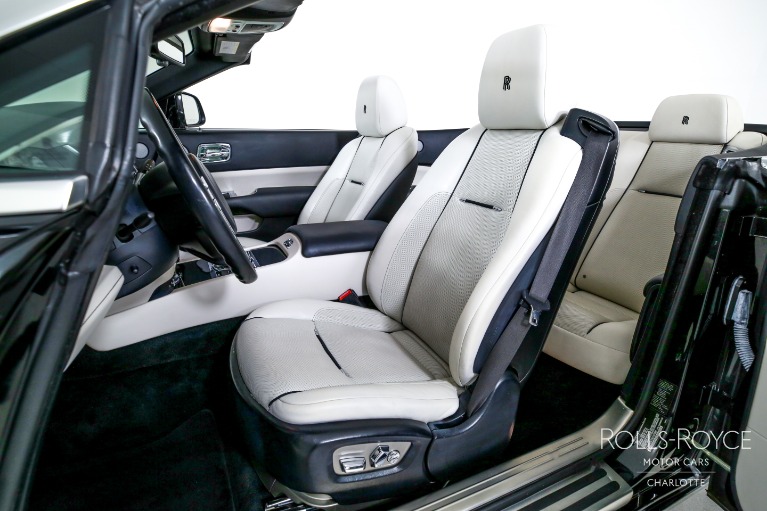 Used-2017-Rolls-Royce-Dawn