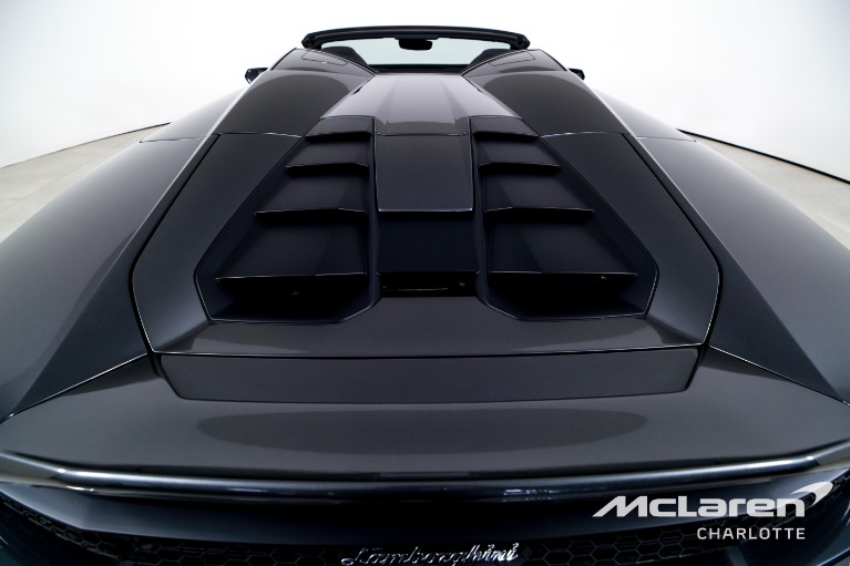 Used-2023-LAMBORGHINI-HURACAN-EVO