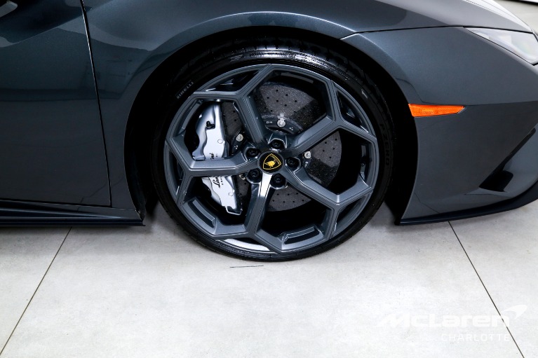 Used-2023-LAMBORGHINI-HURACAN-EVO