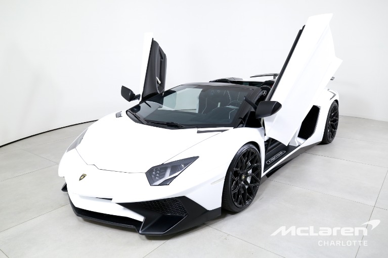Used-2016-Lamborghini-Aventador-LP-750-4-SV