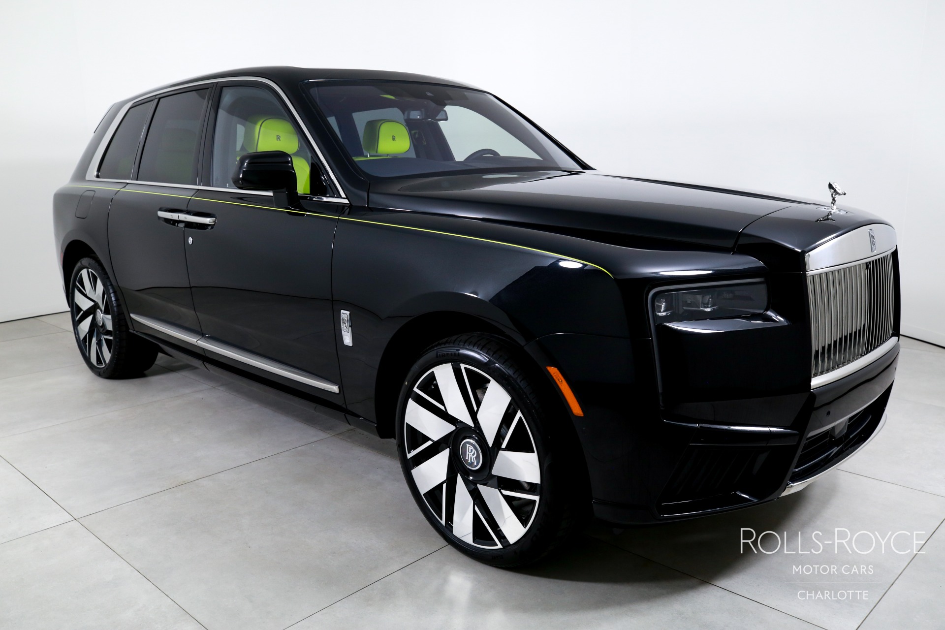 New 2027 Rolls-Royce Cullinan  | Charlotte, NC