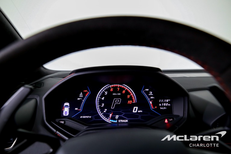 Used-2020-Lamborghini-Huracan-EVO