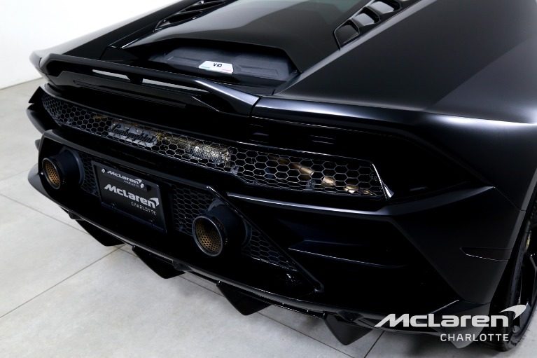 Used-2020-Lamborghini-Huracan-EVO