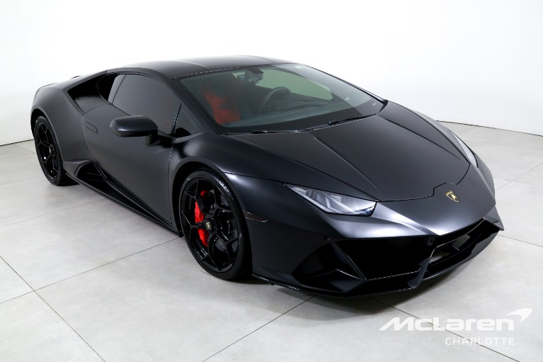 Used-2020-Lamborghini-Huracan-EVO
