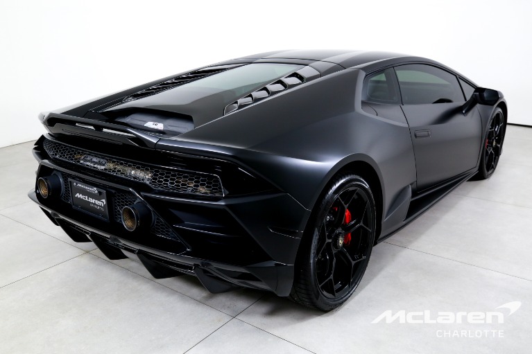 Used-2020-Lamborghini-Huracan-EVO