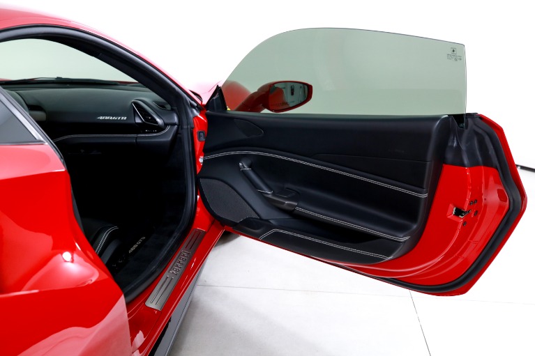 Used-2016-Ferrari-488-GTB