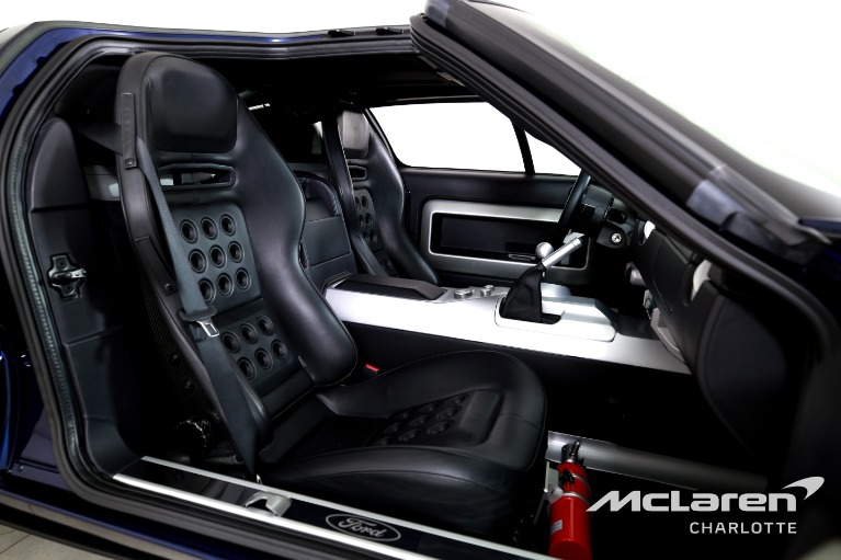 Used-2005-Ford-GT