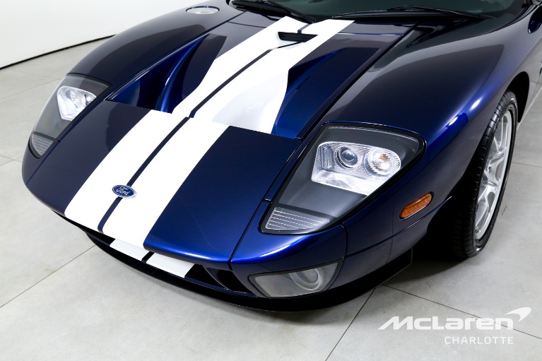 Used-2005-Ford-GT