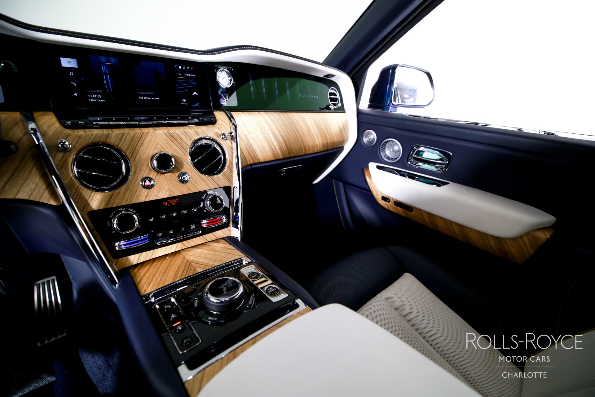 Used 2025 Rolls-Royce Cullinan  | Charlotte, NC