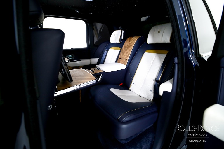 Used-2025-Rolls-Royce-Cullinan