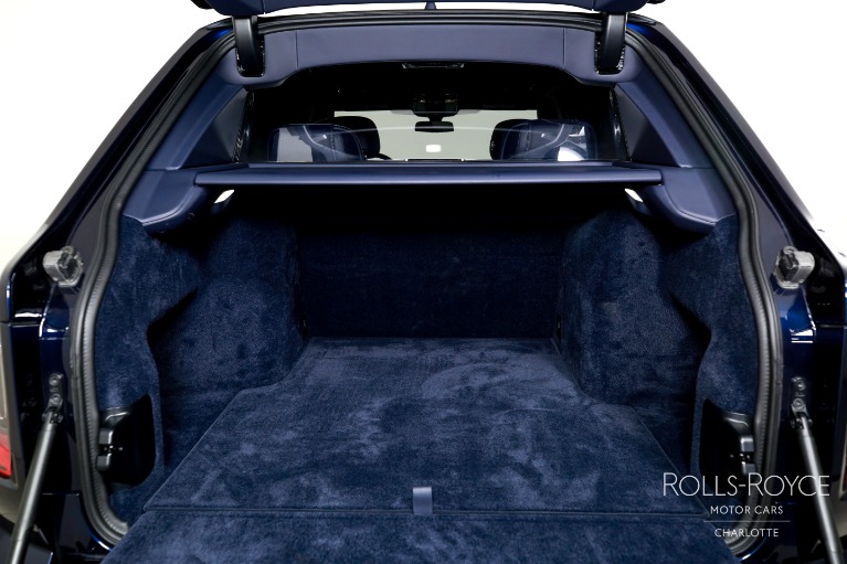 Used-2025-Rolls-Royce-Cullinan