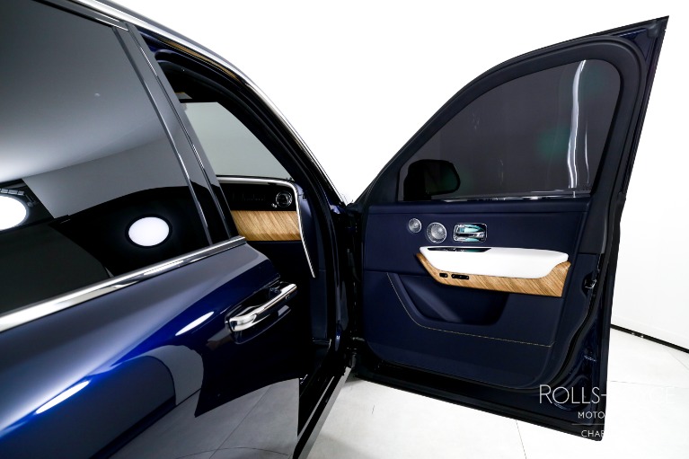 Used-2025-Rolls-Royce-Cullinan