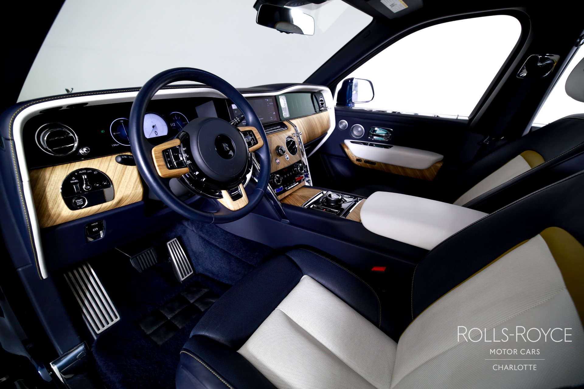 Used 2025 Rolls-Royce Cullinan  | Charlotte, NC