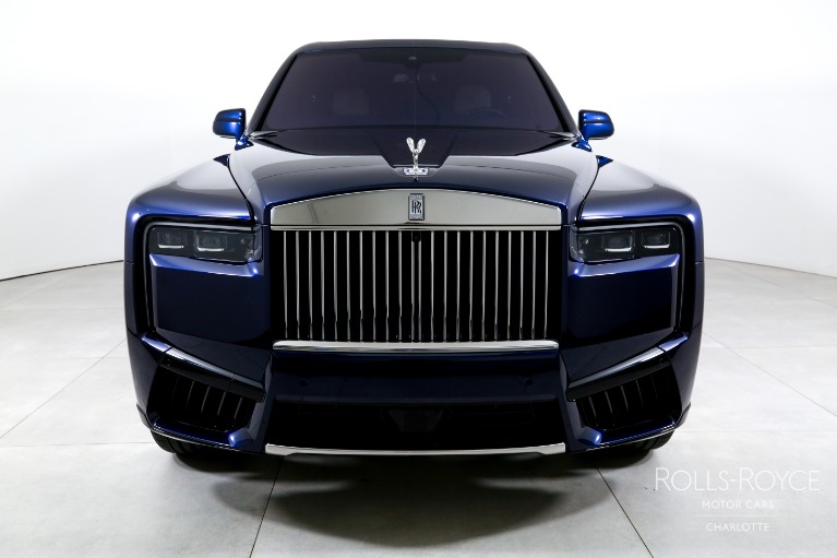 Used-2025-Rolls-Royce-Cullinan