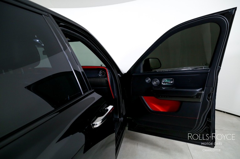 Used-2020-Rolls-Royce-Black-Badge-Cullinan