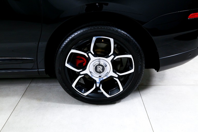 Used-2020-Rolls-Royce-Black-Badge-Cullinan