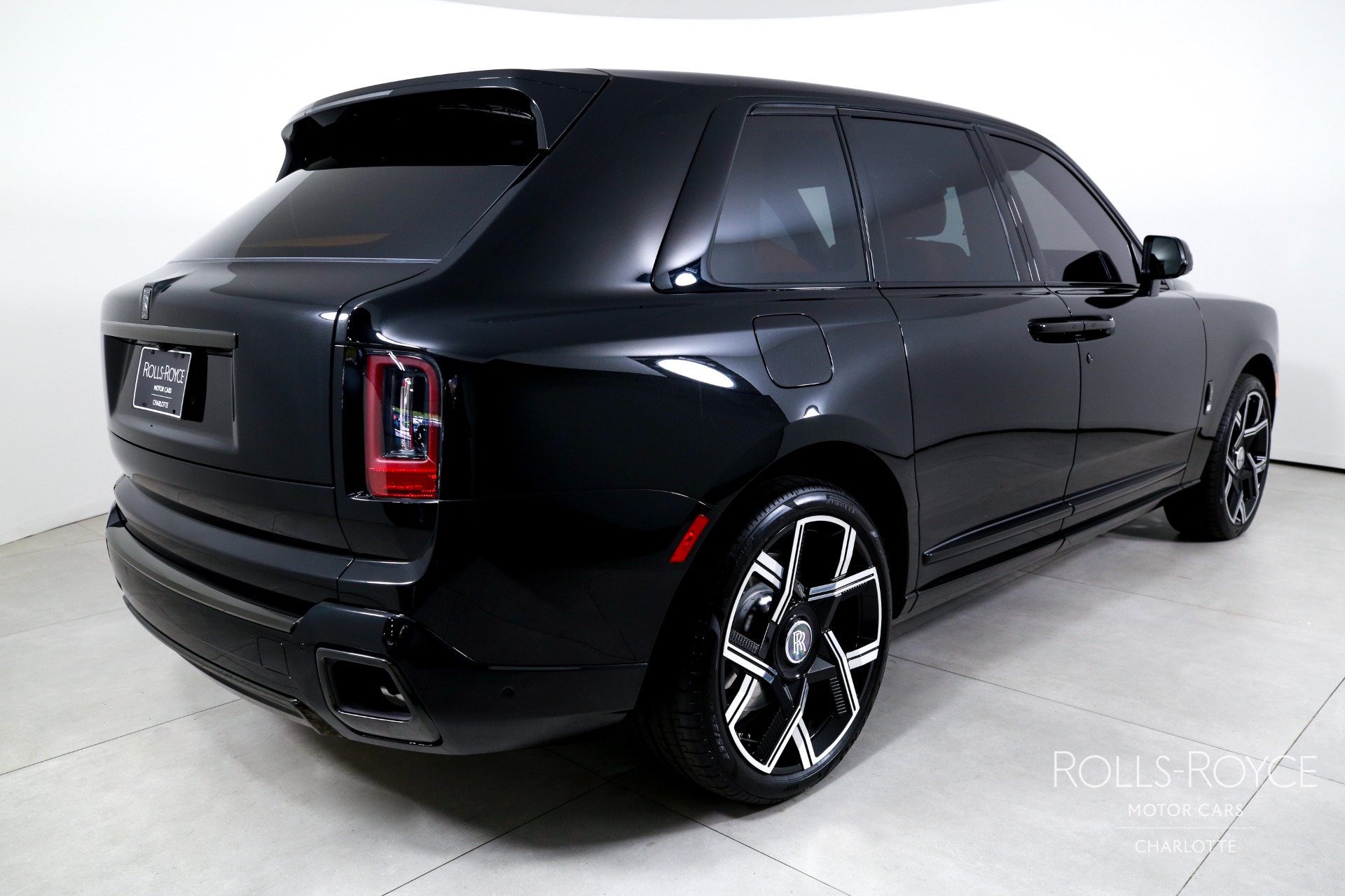 New 2027 Rolls-Royce Black Badge Cullinan  | Charlotte, NC