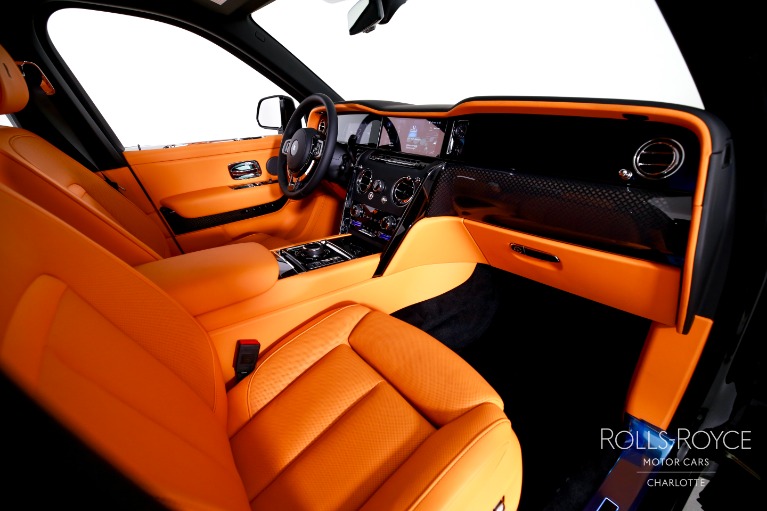 New-2027-Rolls-Royce-Black-Badge-Cullinan