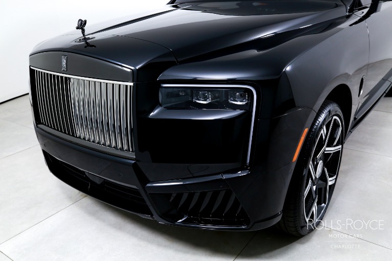 New-2027-Rolls-Royce-Black-Badge-Cullinan